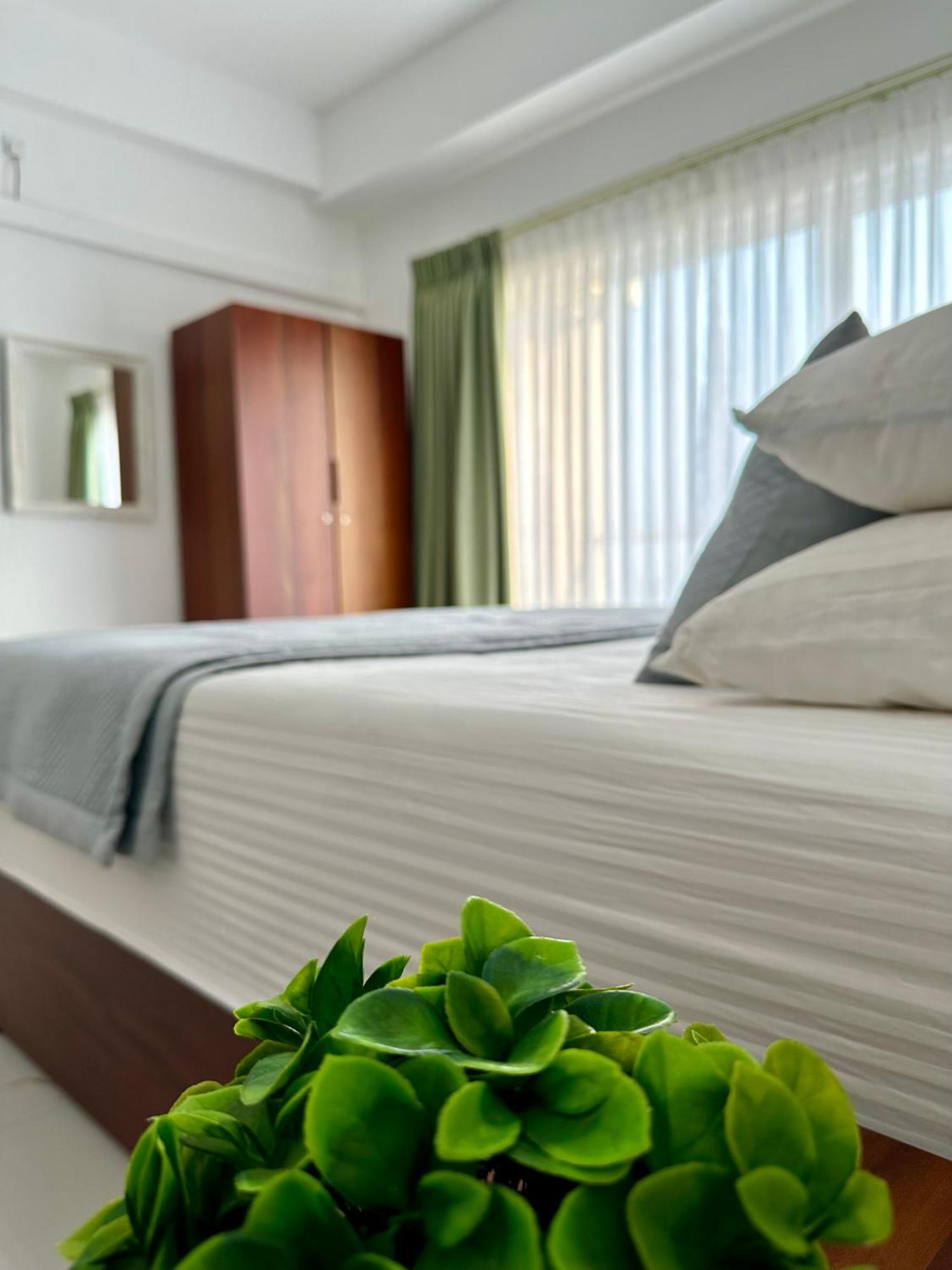 Ocean Breeze Hotel Residencies Britlanka Apartments Negombo Exteriér fotografie